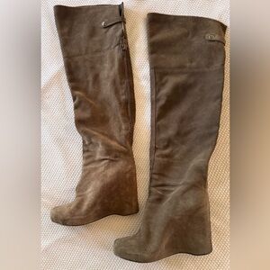 STEVE MADDEN Parralel Suede Leather Taupe Brown Over the Knee Wedge Boots
